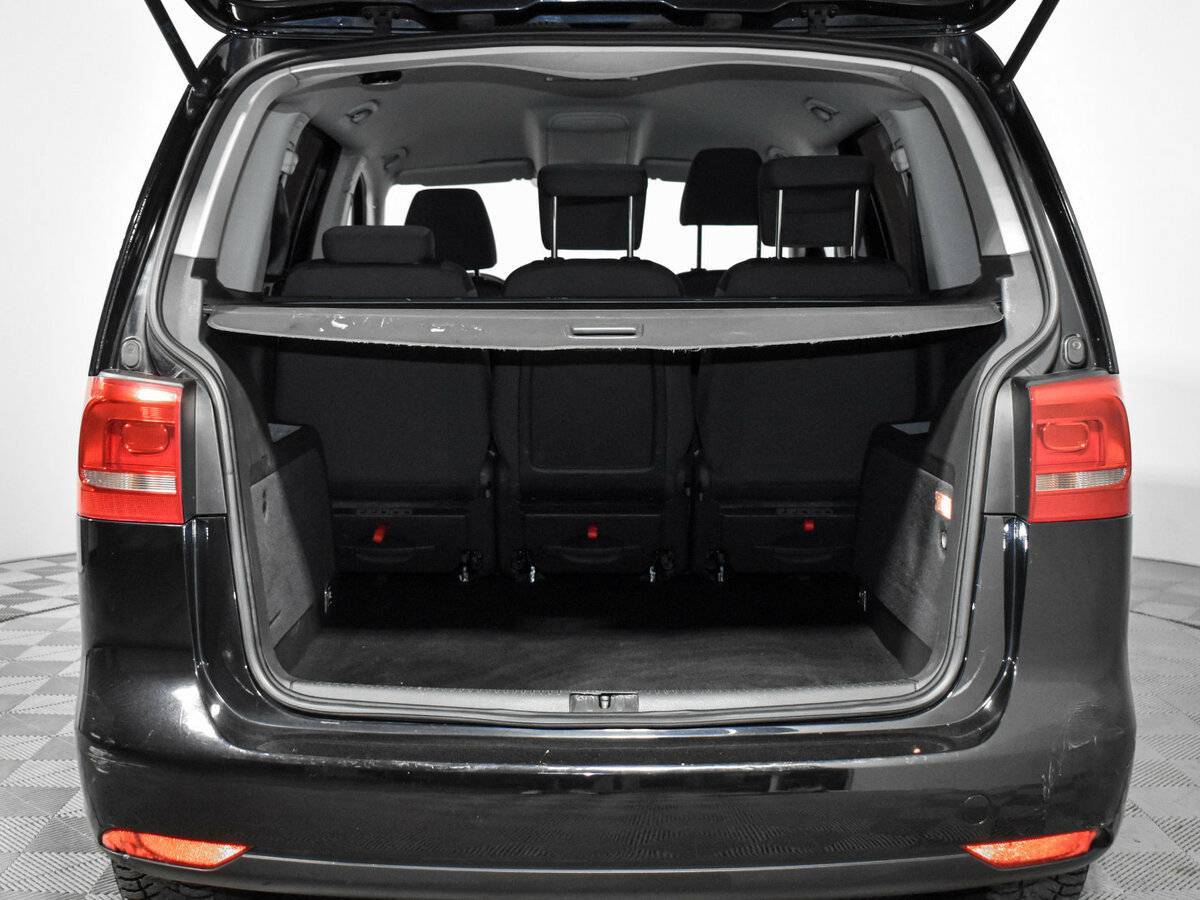 Купить Volkswagen Touran, 2010, 233 470 км, фото №20