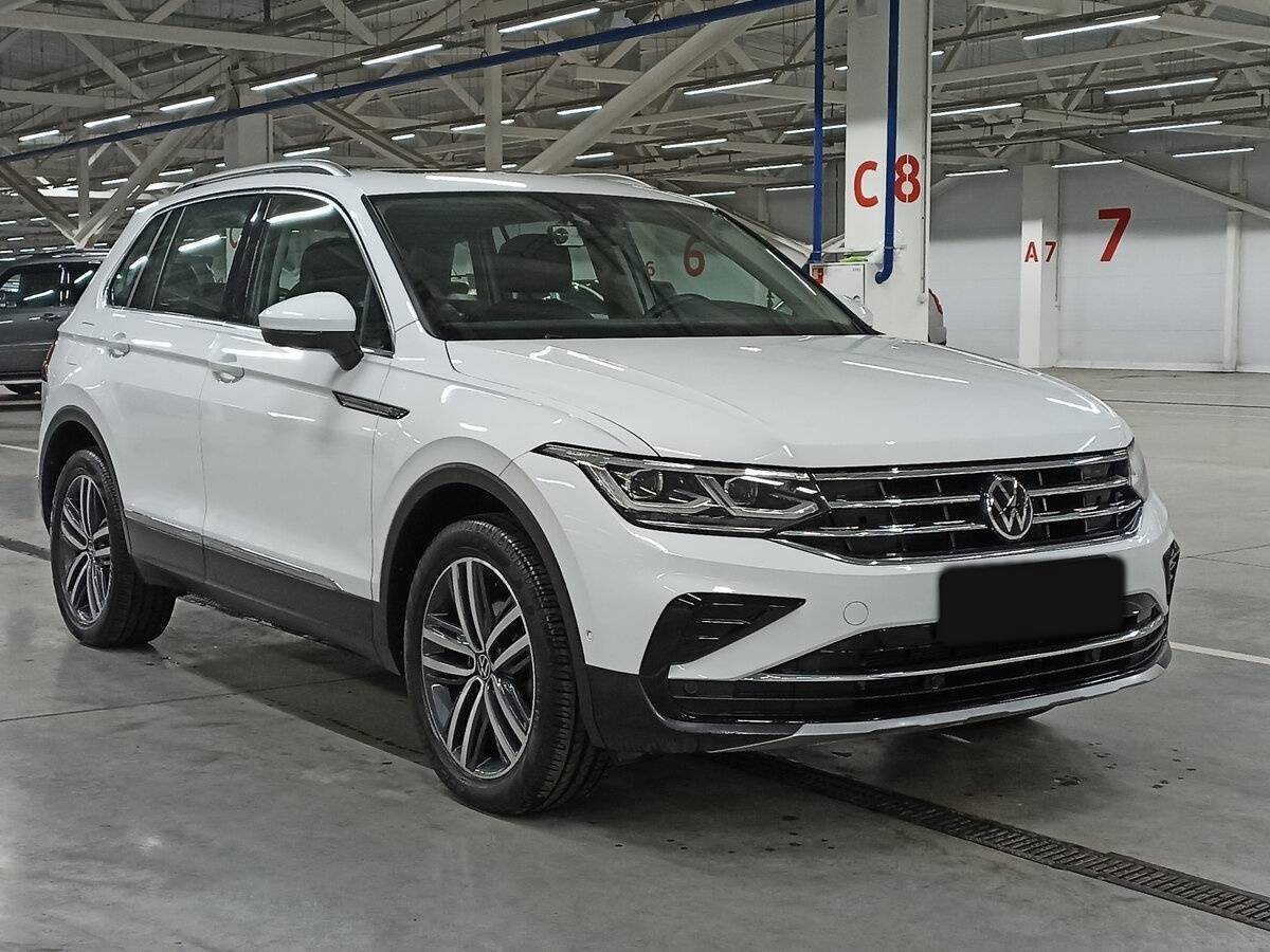 Купить Volkswagen Tiguan, 2022, 23 141 км, фото №3