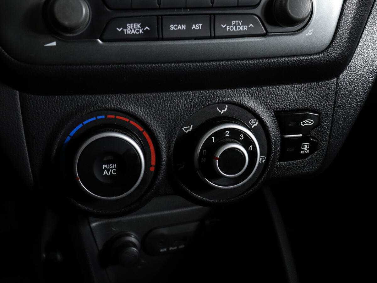 Купить Kia Rio 5-speed, 2013, 161 430 км, фото №13