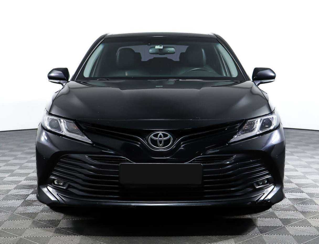 Купить Toyota Camry, 2020, 70 400 км, фото №2