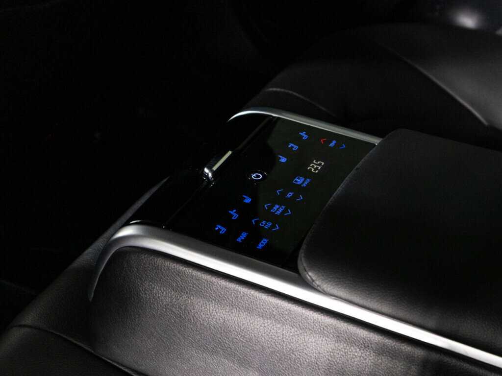 Купить Toyota Camry, 2020, 90 951 км, фото №21