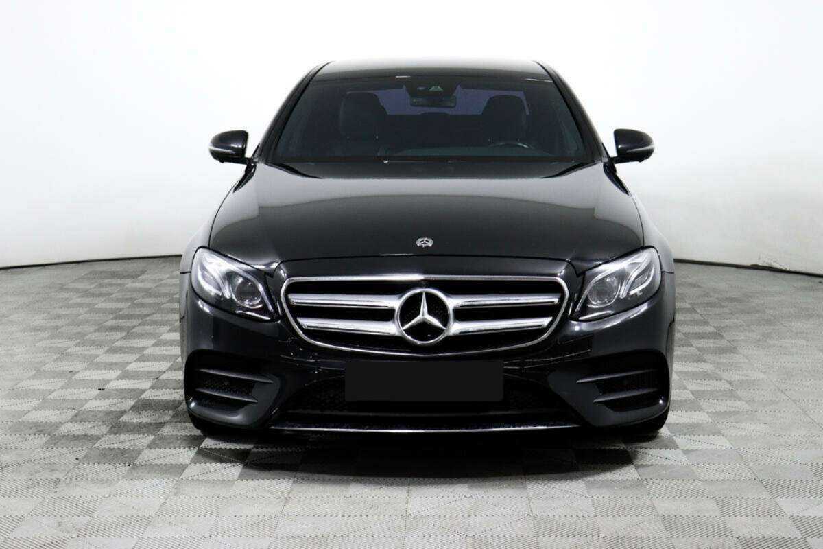 Купить Mercedes-Benz E-Класс 200, 2017, 111 000 км, фото №2