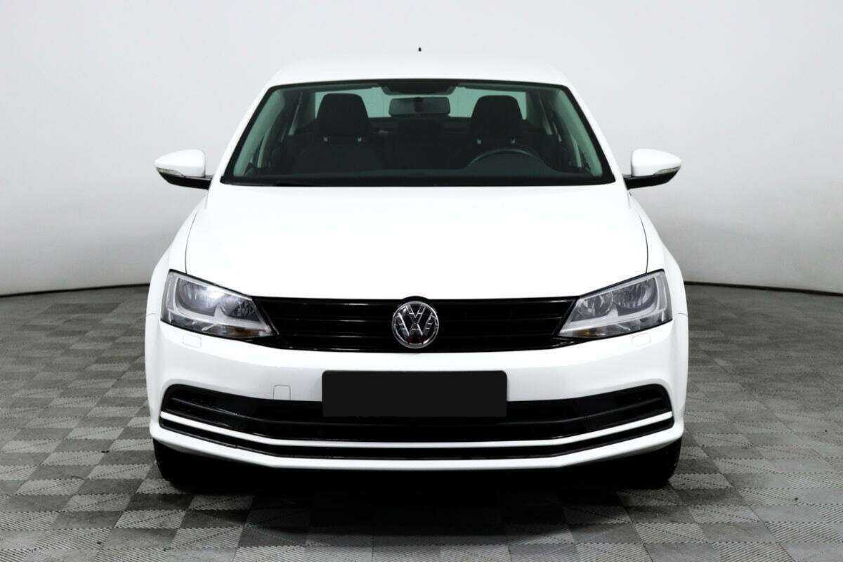 Купить Volkswagen Jetta, 2018, 29 985 км, фото №2