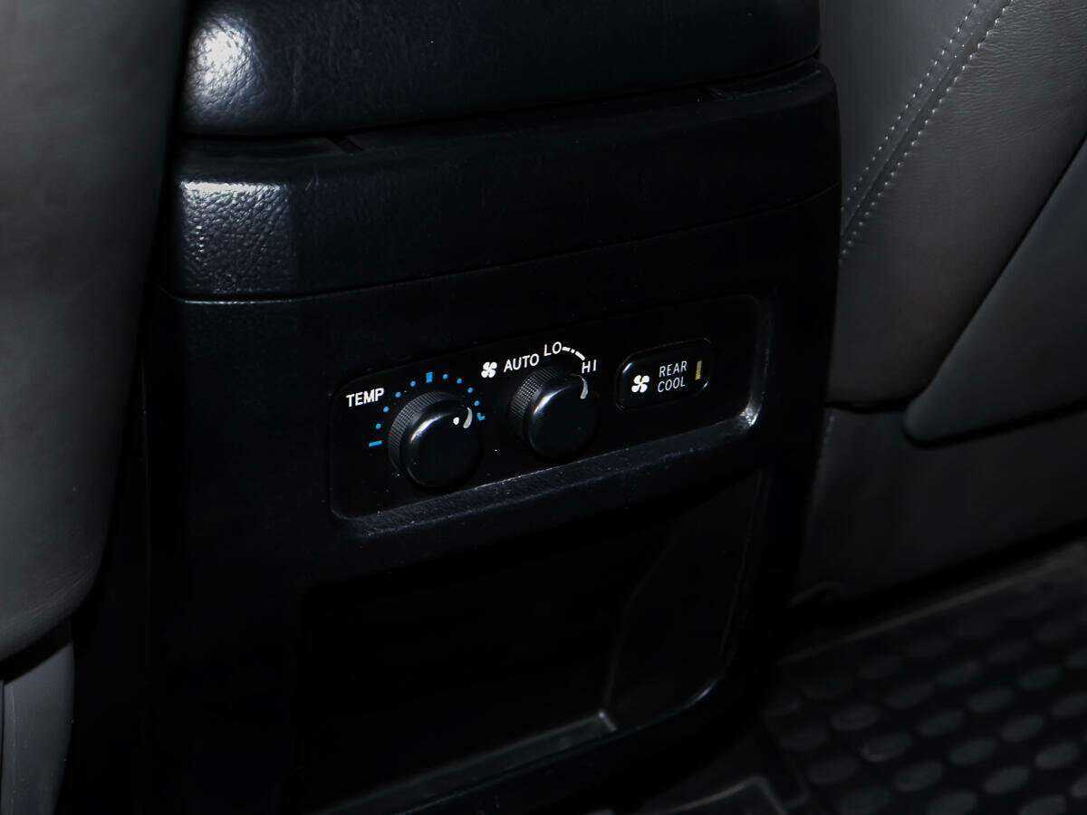 Купить Toyota Land Cruiser Prado 4-speed, 2008, 203 387 км, фото №20