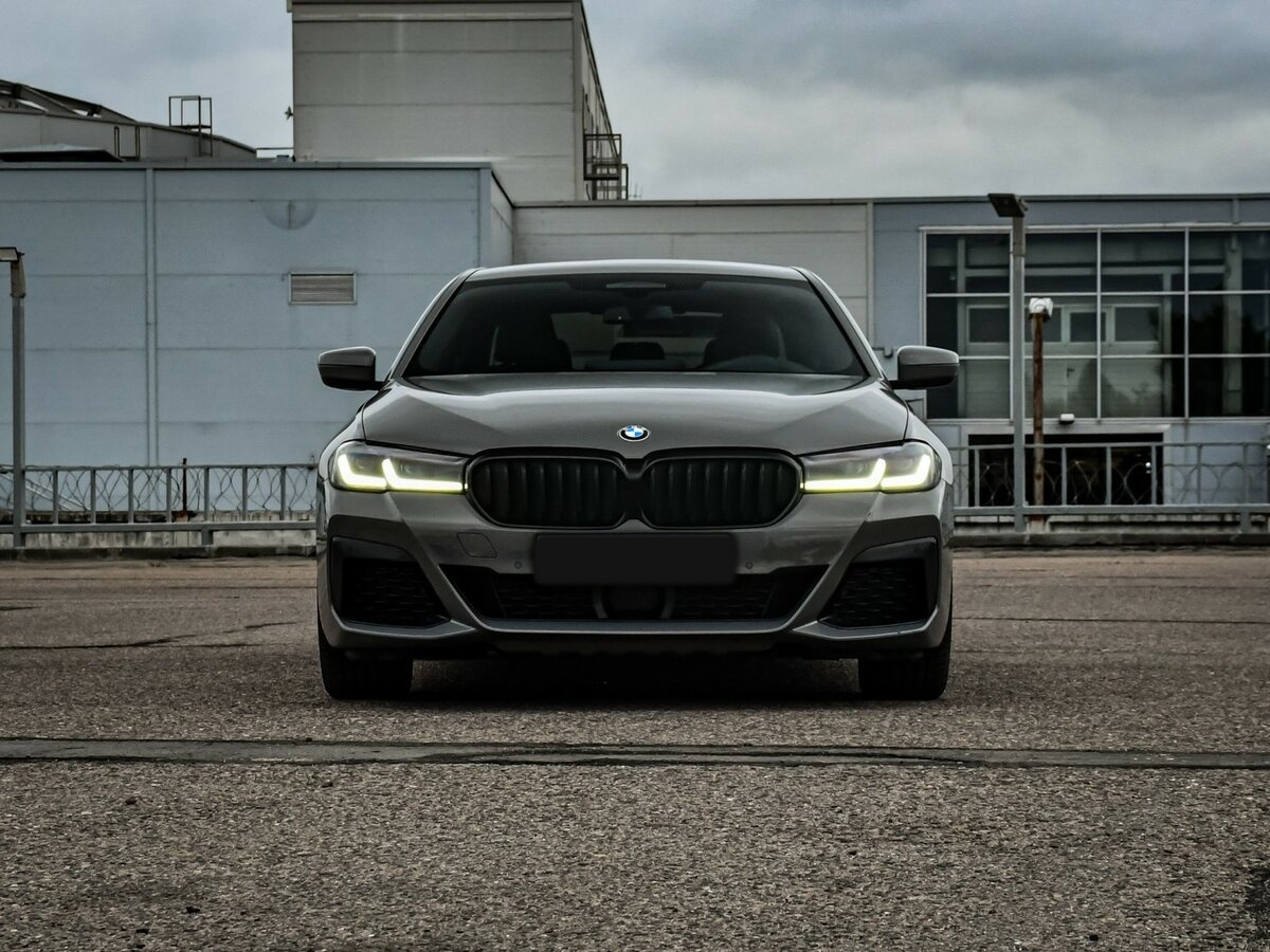 Купить BMW 5 серии 530i xDrive VII (G30/G31) Рестайлинг, 2021, 60 817 км, фото №2