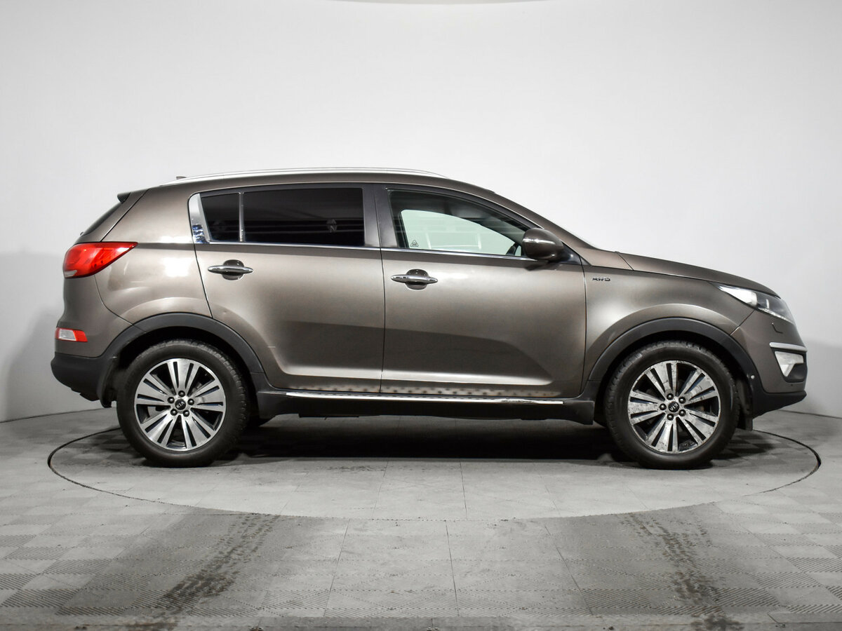 Купить Kia Sportage III Рестайлинг, 2014, 239 113 км, фото №4