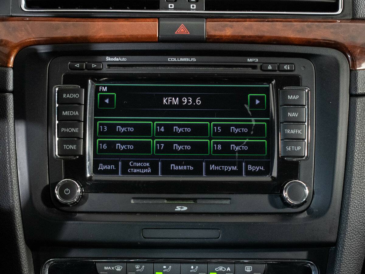 Купить Skoda Superb II, 2009, 308 857 км, фото №11