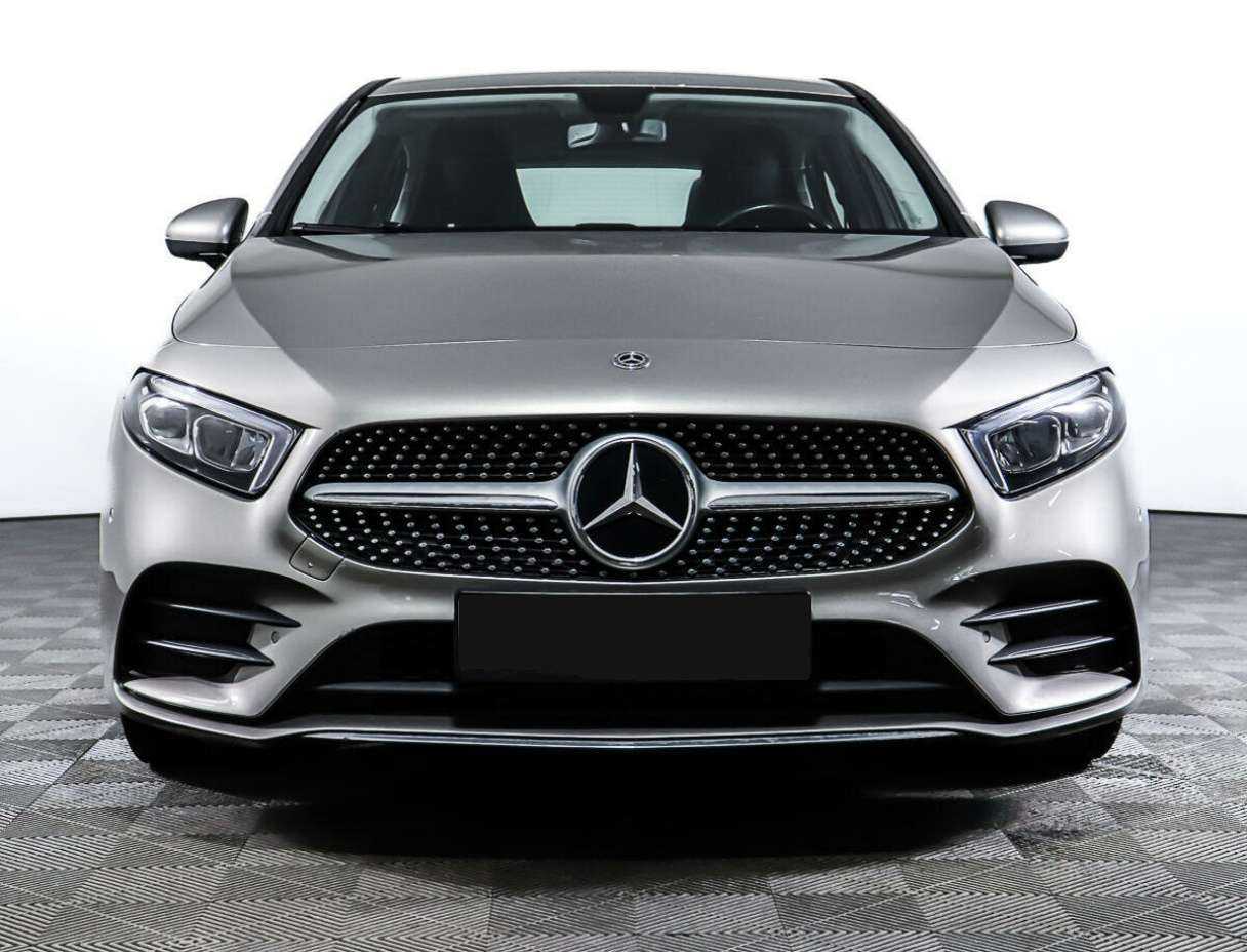 Купить Mercedes-Benz A-Класс 200, 2019, 105 275 км, фото №2