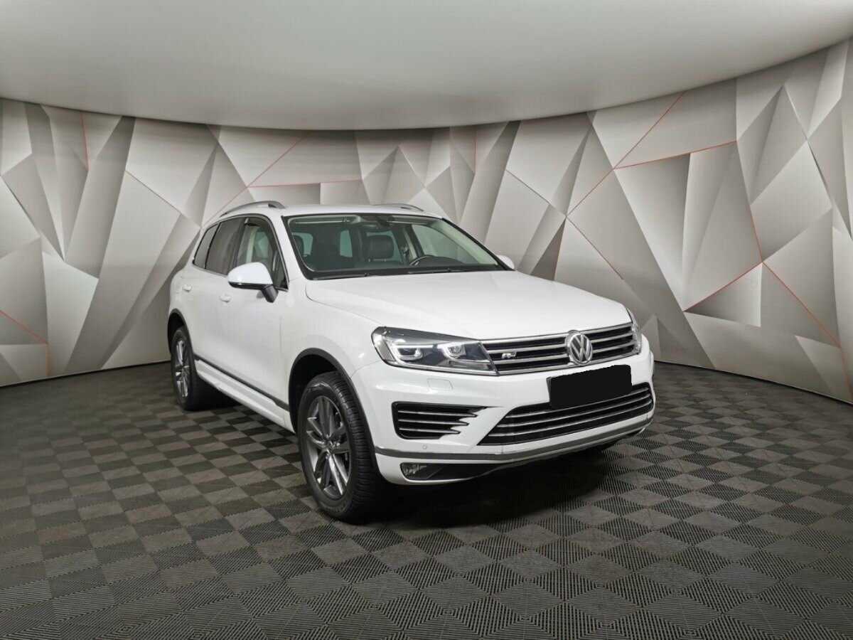 Купить Volkswagen Touareg, 2017, 60 817 км, фото №3