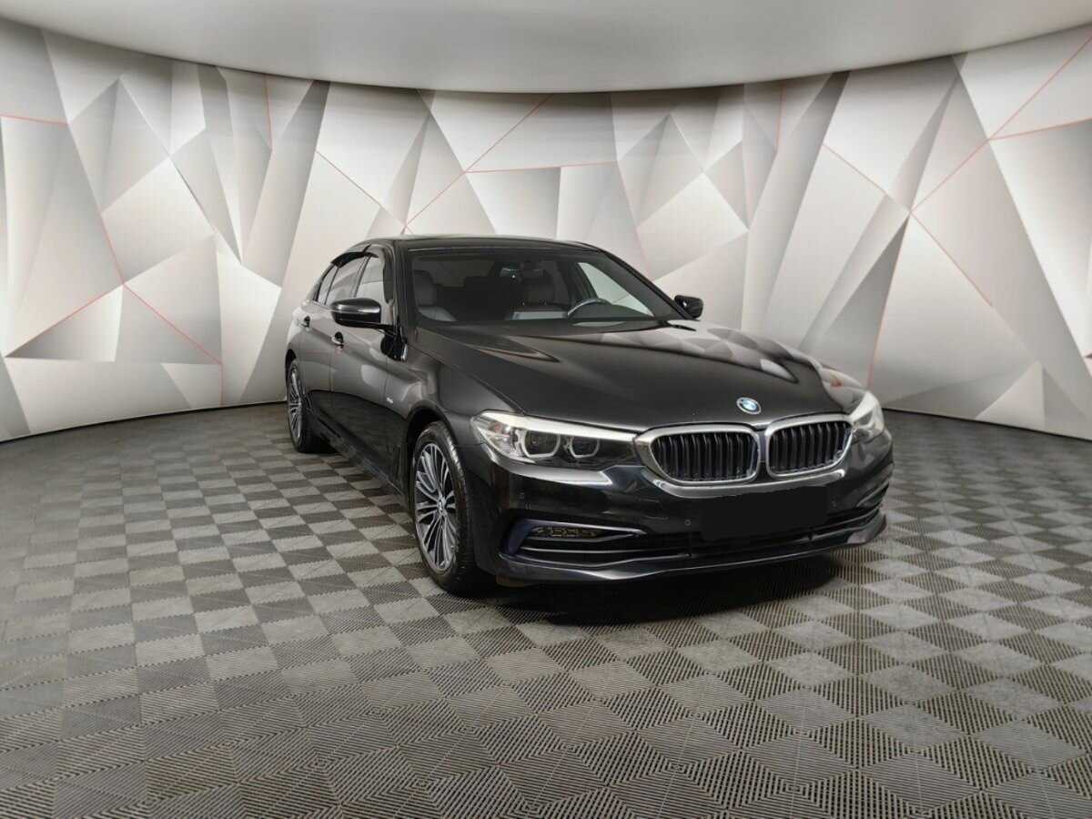 Купить BMW 5 серии 520d, 2017, 61 613 км, фото №3
