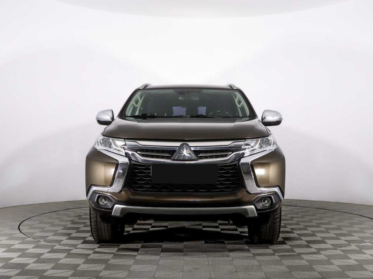Купить Mitsubishi Pajero Sport, 2017, 90 735 км, фото №2