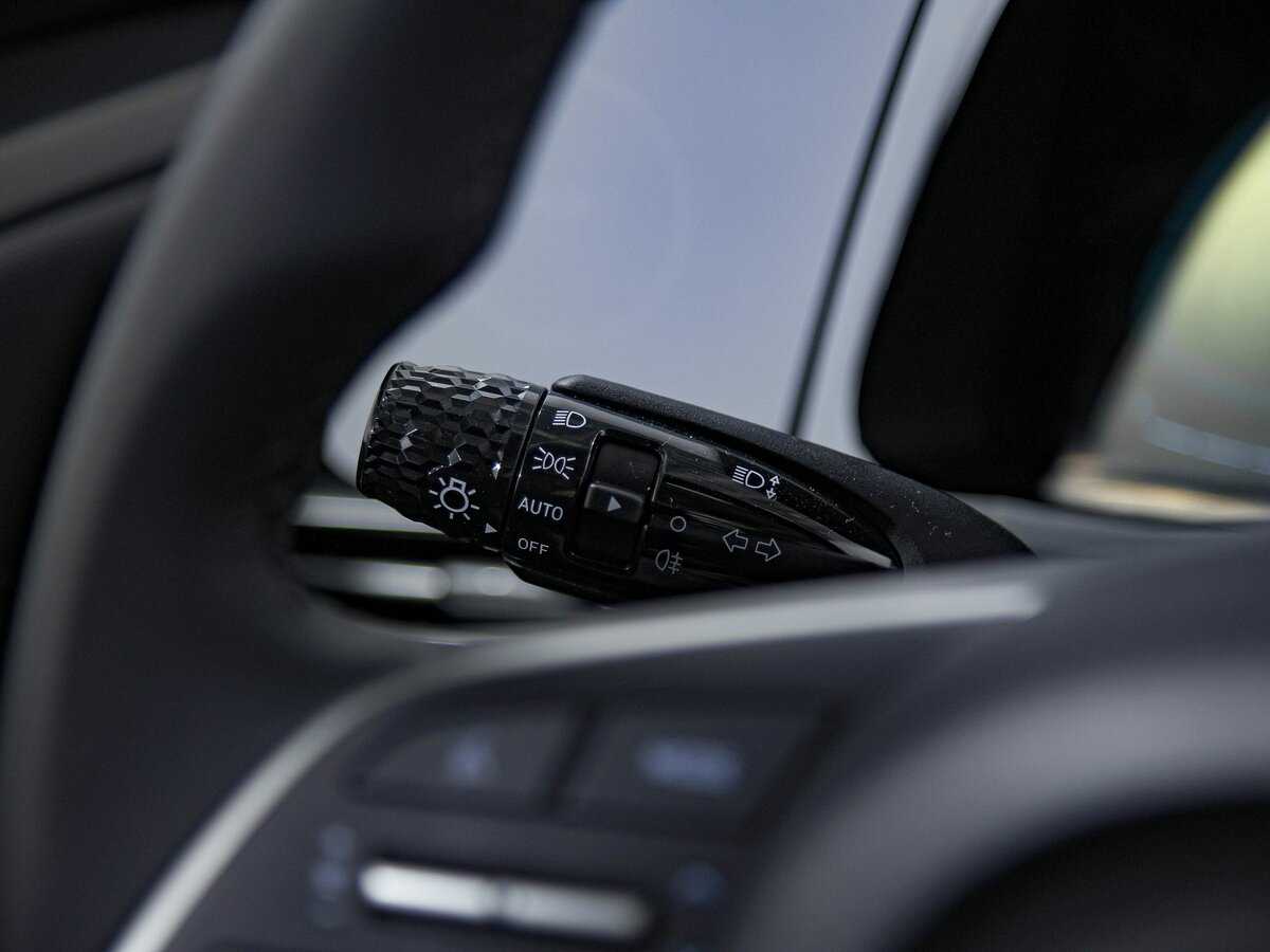 Купить Hyundai Elantra, 2023, 28 км, фото №8