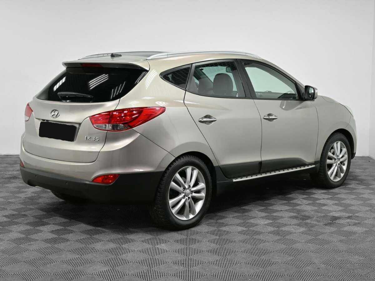 Купить Hyundai ix35, 2011, 143 000 км, фото №2