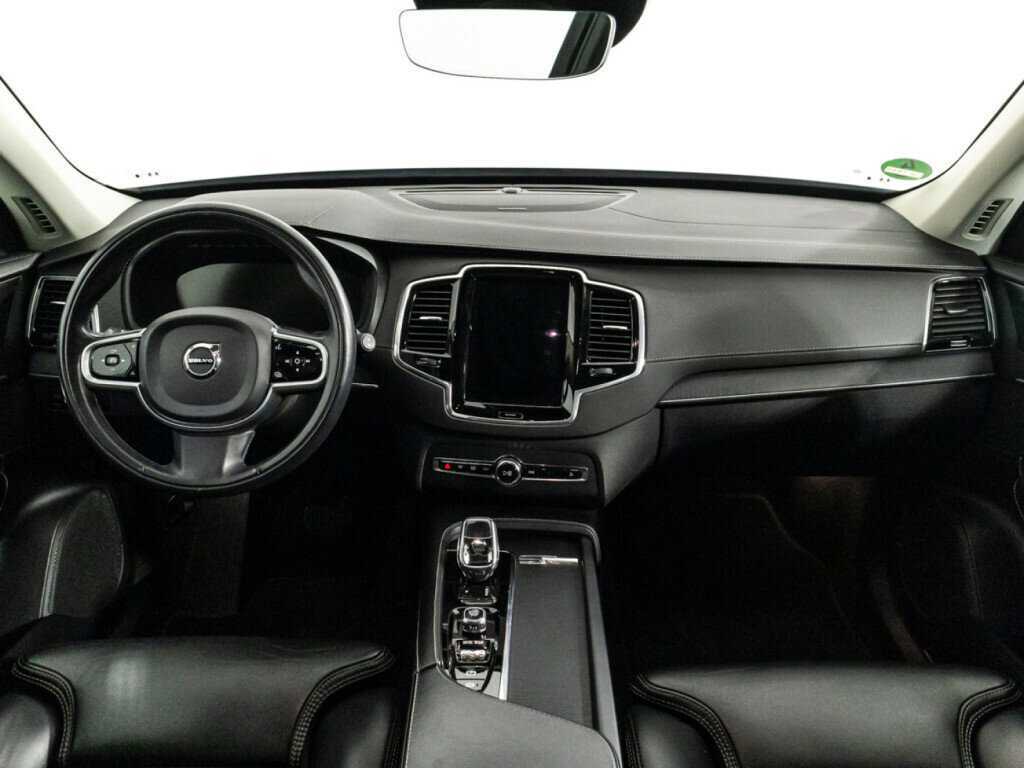 Купить Volvo XC90 B5, 2020, 69 537 км, фото №13