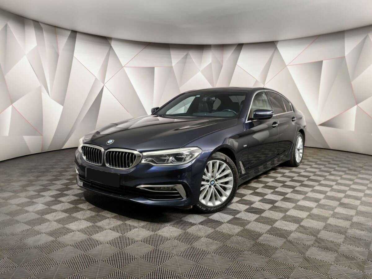 Купить BMW 5 серии 530i xDrive, 2017, 155 765 км, фото №1