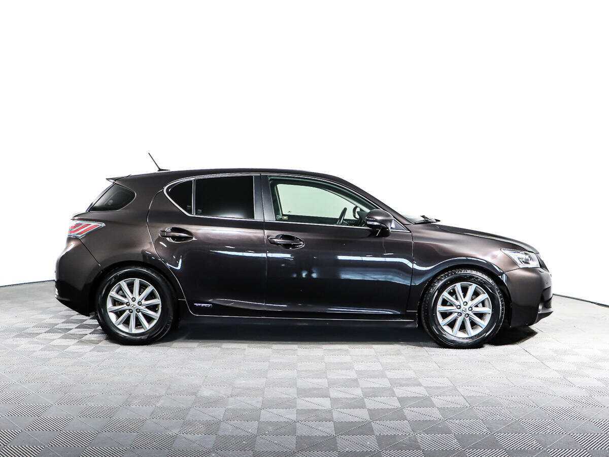 Купить Lexus CT 200h, 2011, 140 922 км, фото №3