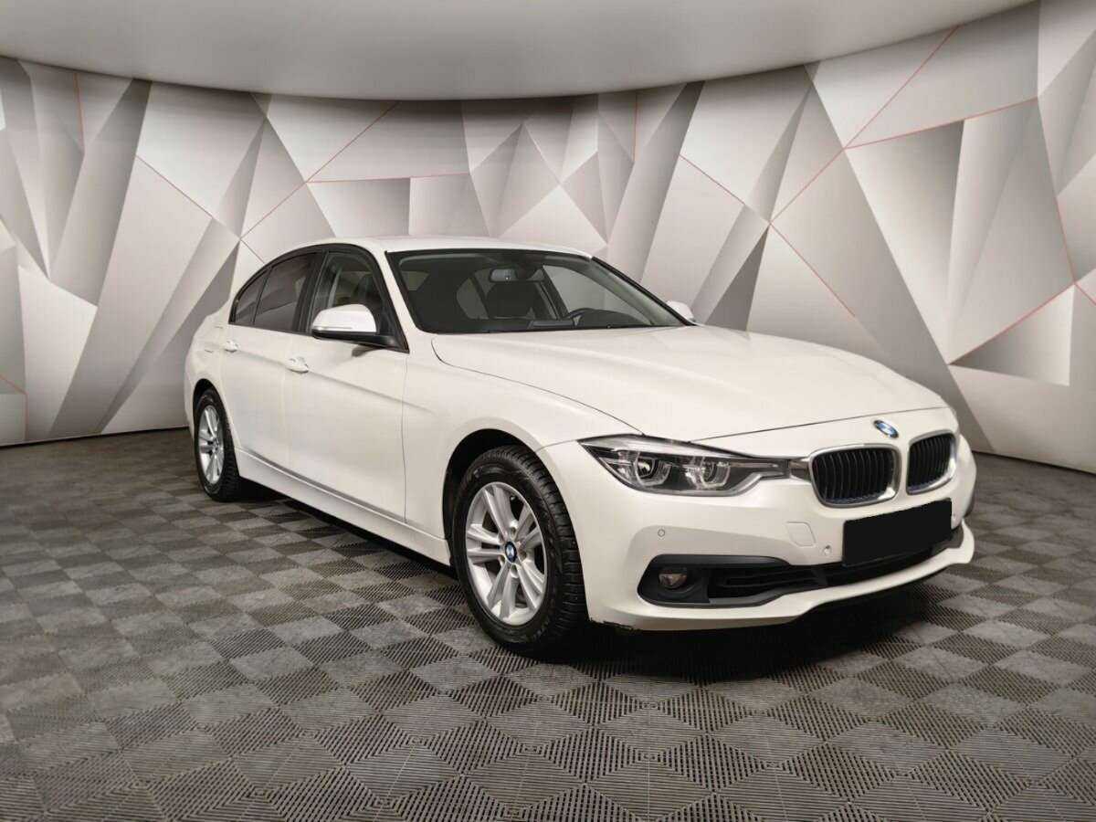Купить BMW 3 серии 318i, 2018, 118 066 км, фото №3