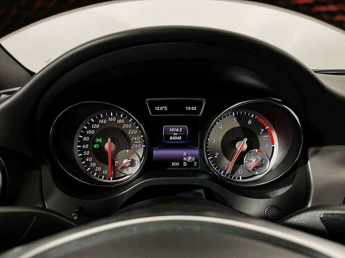 Купить Mercedes-Benz CLA 200, 2013, 84 070 км, фото №9