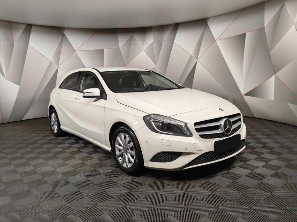 Купить Mercedes-Benz A-Класс 200, 2013, 165 962 км, фото №3