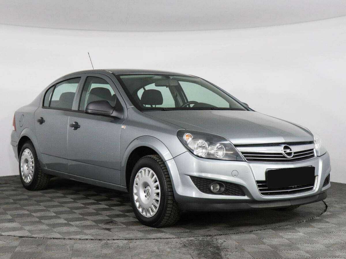 Купить Opel Astra, 2011, 108 975 км, фото №3
