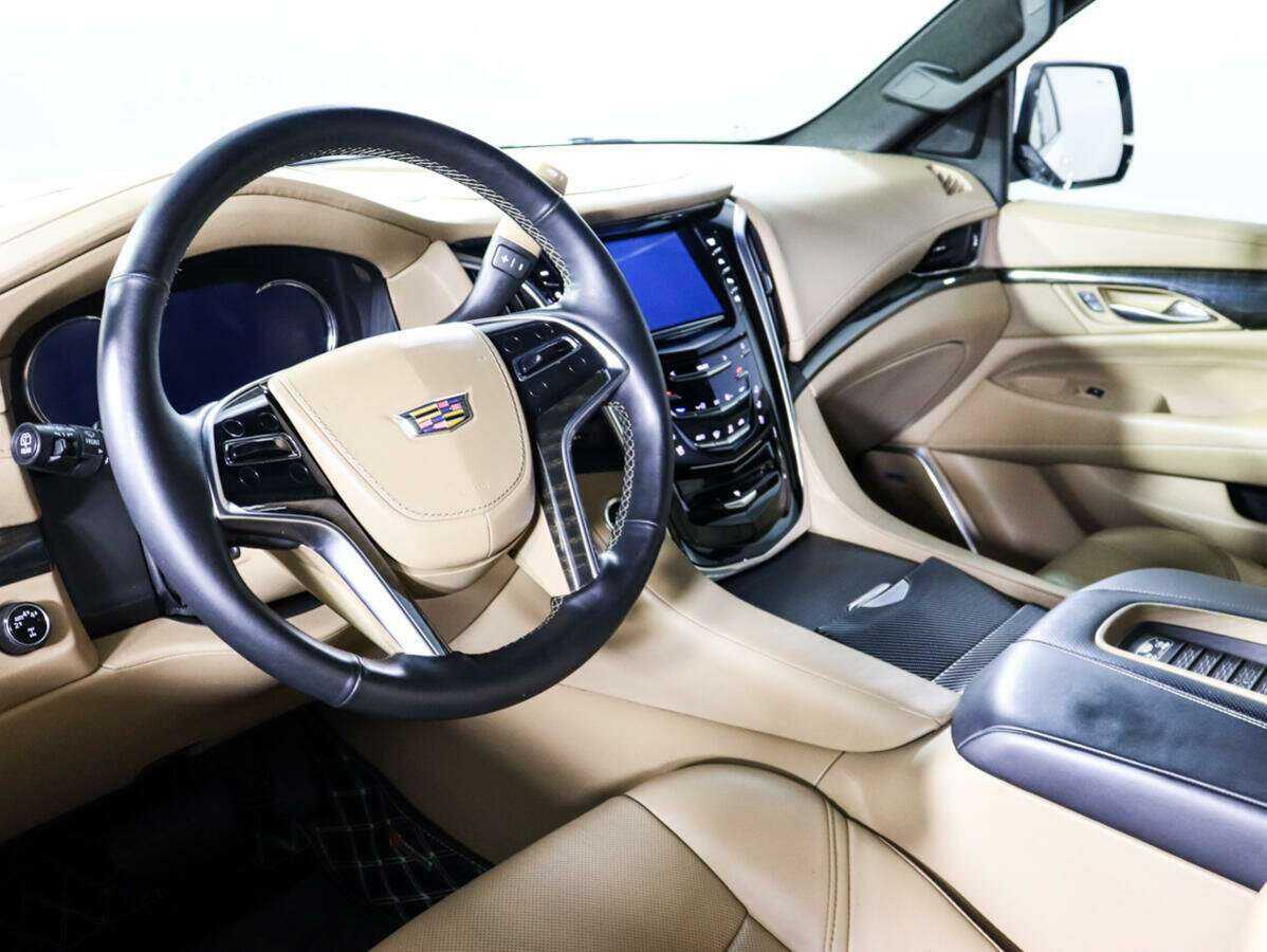 Купить Cadillac Escalade ESV, 2018, 167 637 км, фото №14