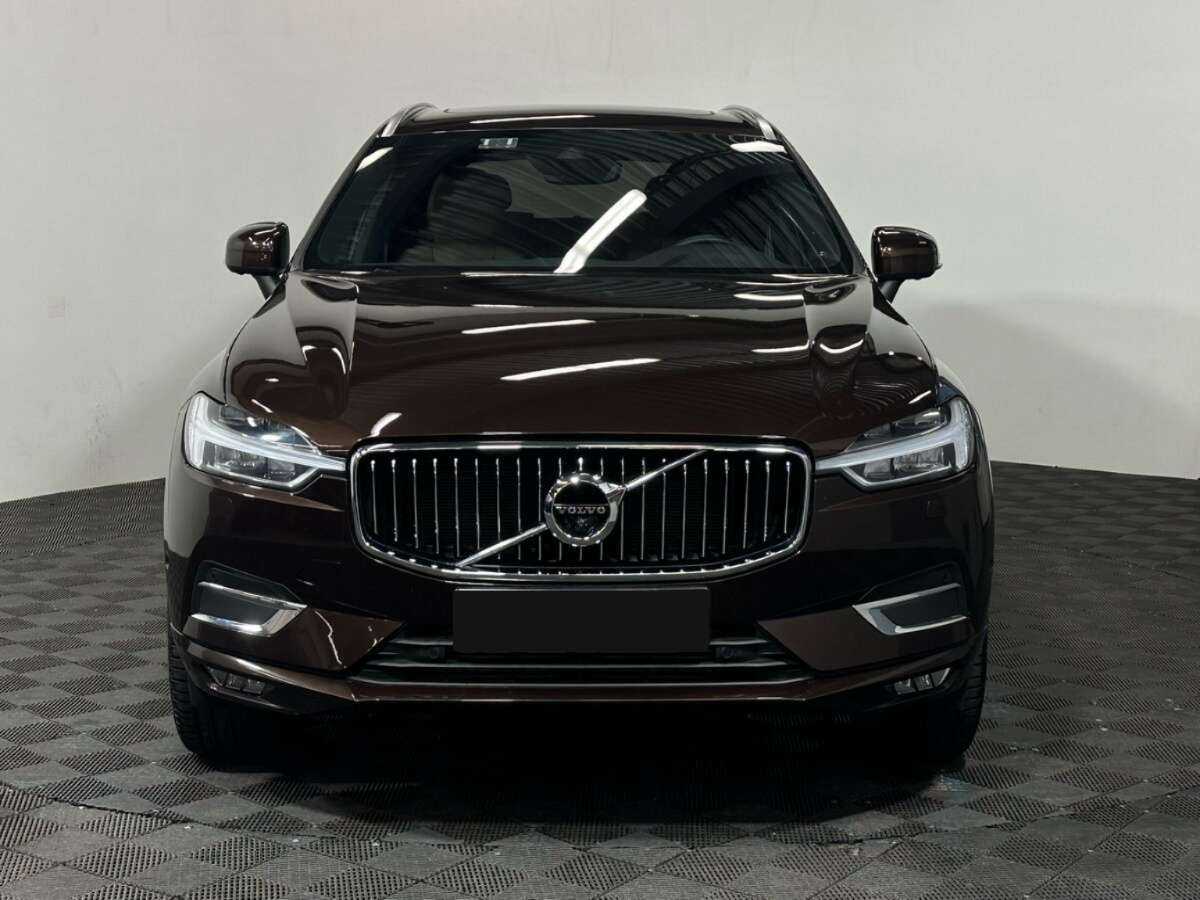 Купить Volvo XC60, 2019, 26 600 км, фото №2