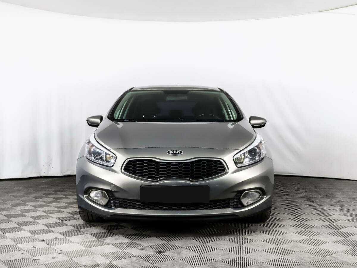 Купить Kia Ceed, 2014, 150 210 км, фото №2