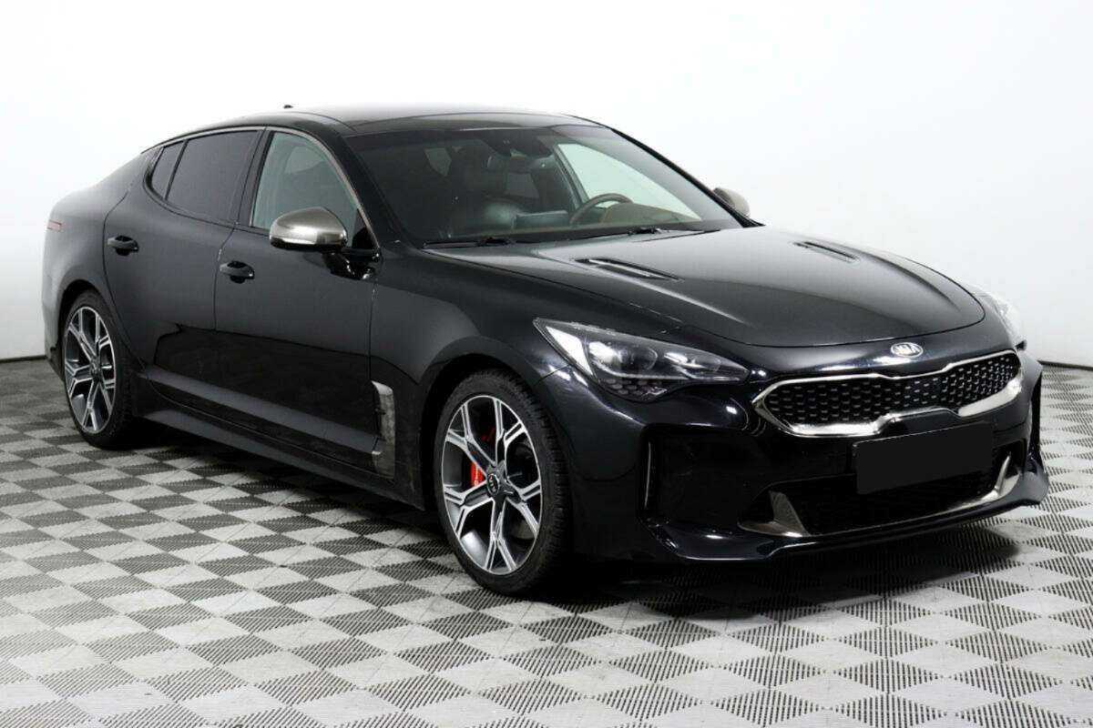 Купить Kia Stinger, 2018, 148 300 км, фото №3