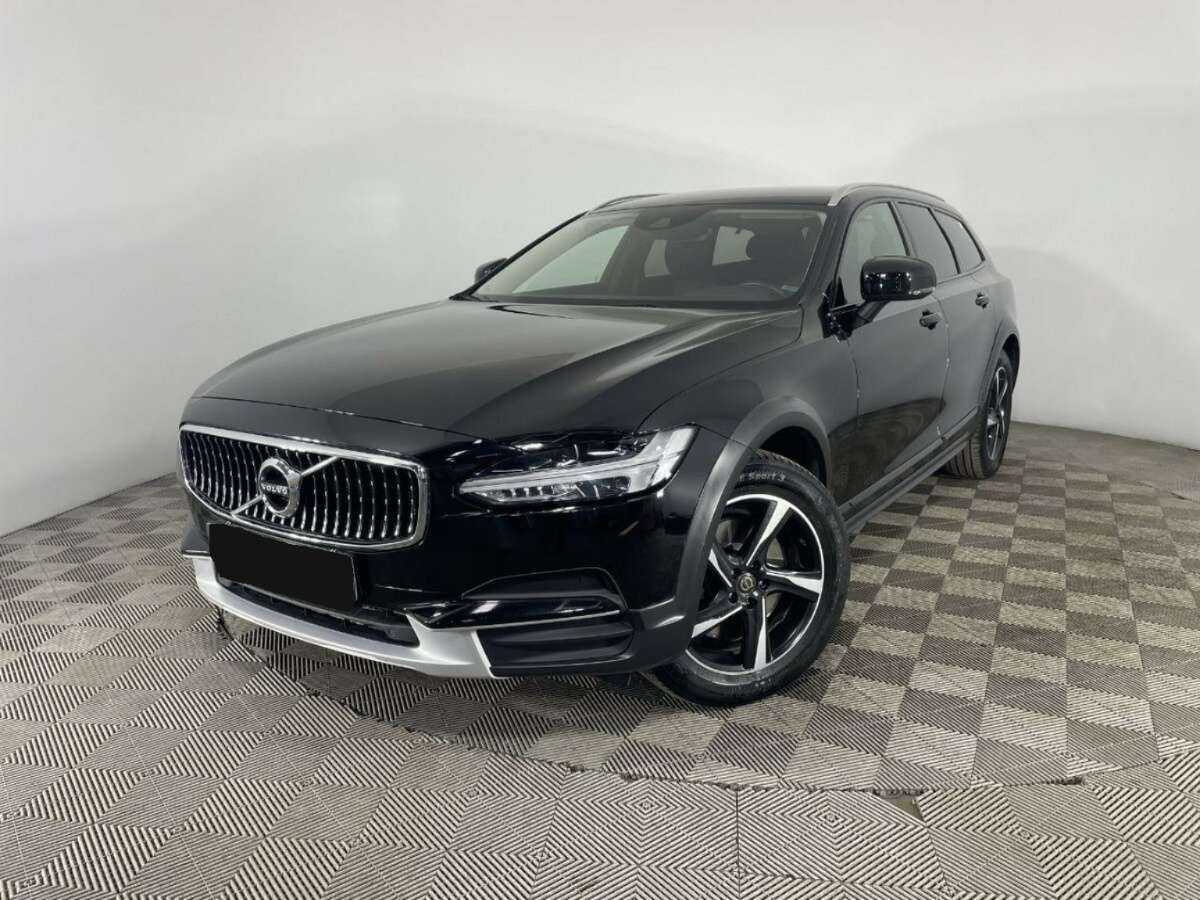 Купить Volvo V90 Cross Country, 2018, 106 833 км, фото №1