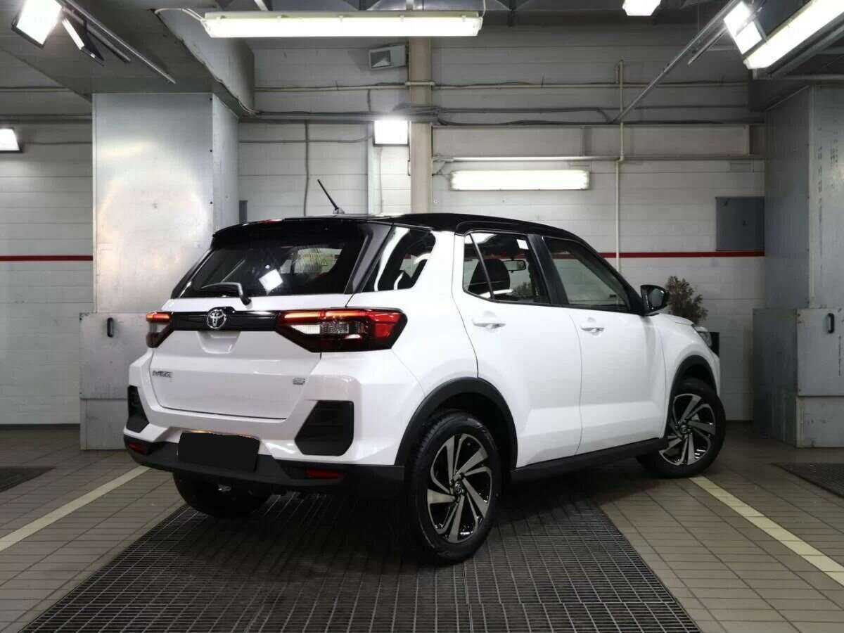 Купить Toyota Raize, 2023, 51 км, фото №2