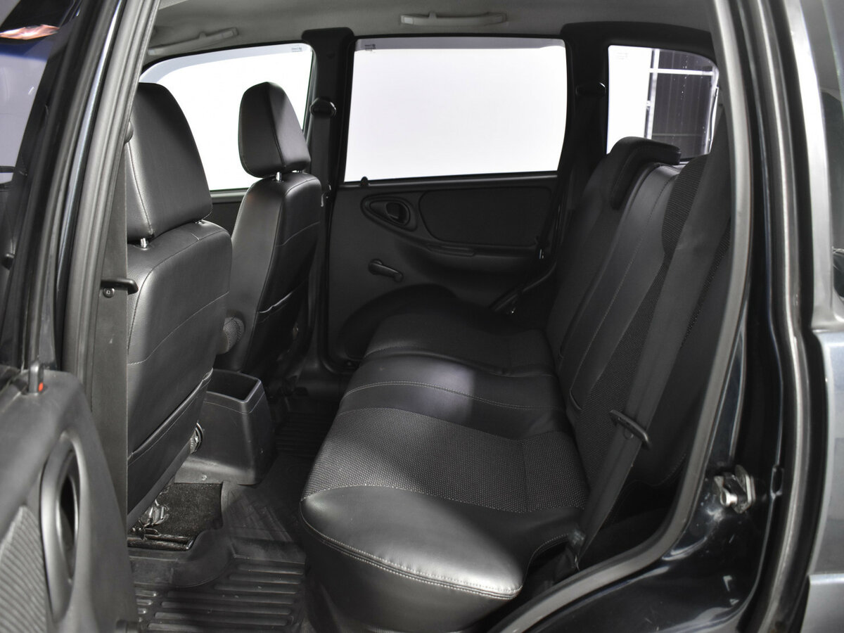 Купить Chevrolet Niva I Рестайлинг, 2013, 268 853 км, фото №12