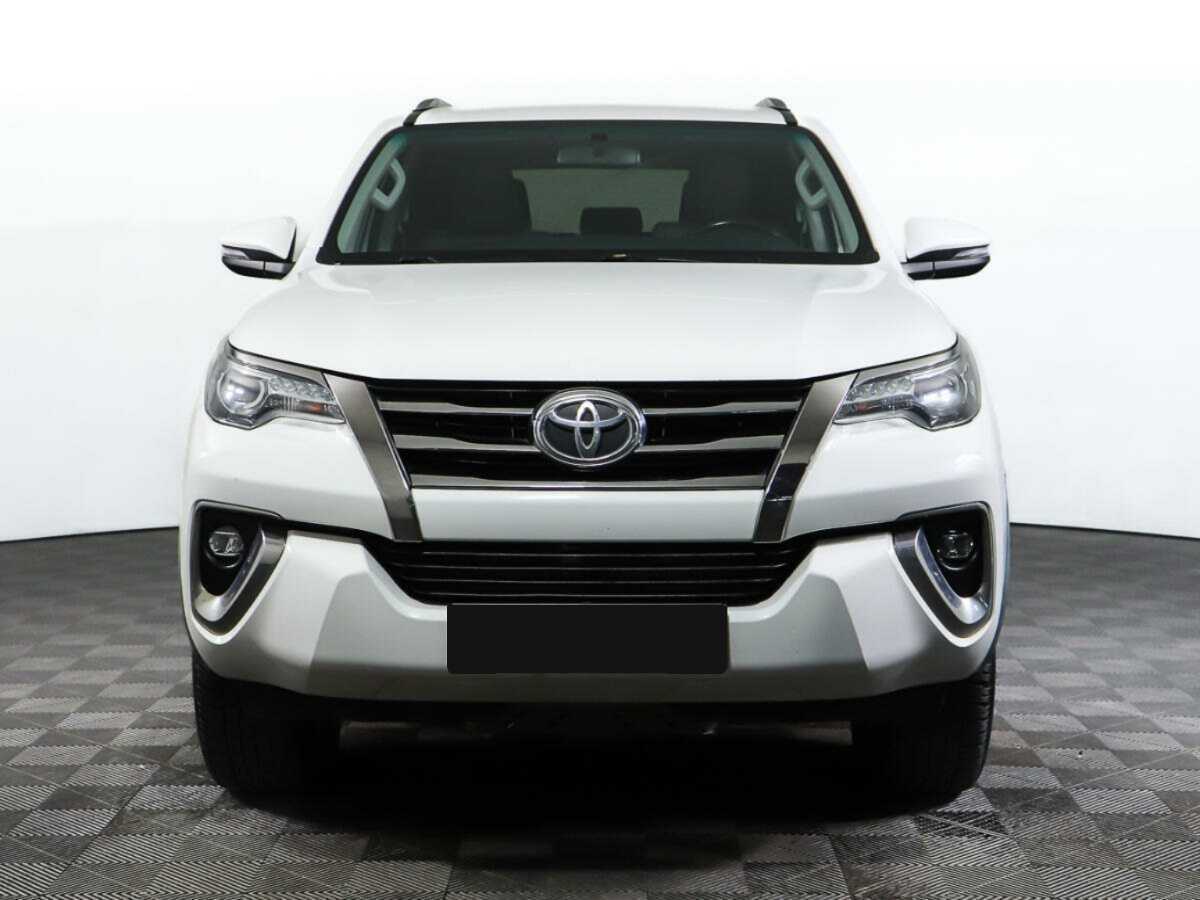 Купить Toyota Fortuner, 2017, 135 804 км, фото №1