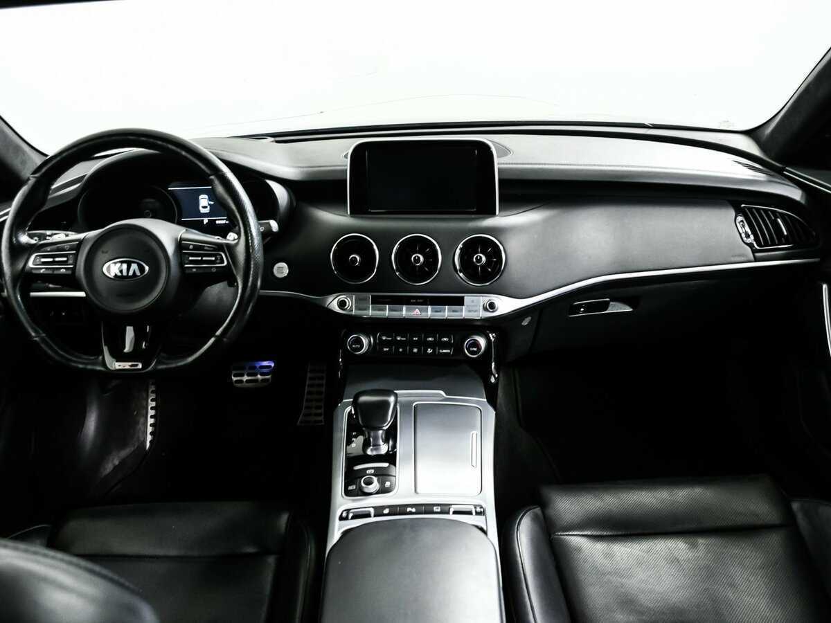 Купить Kia Stinger, 2018, 92 850 км, фото №11