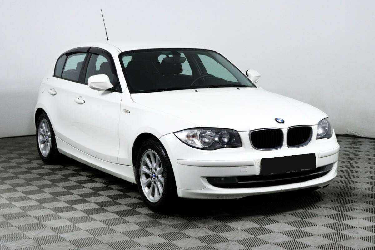 Купить BMW 1 серии 116i, 2010, 157 336 км, фото №3