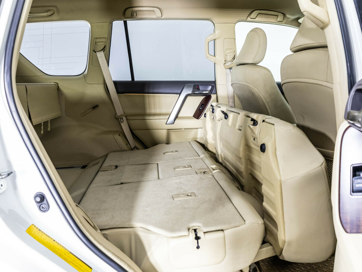 Купить Toyota Land Cruiser Prado 150 Series Рестайлинг 1, 2016, 172 945 км, фото №20