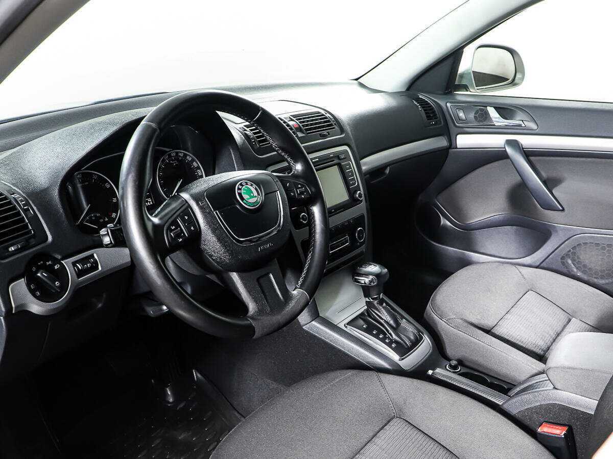 Купить Skoda Octavia DSG7, 2011, 226 062 км, фото №15