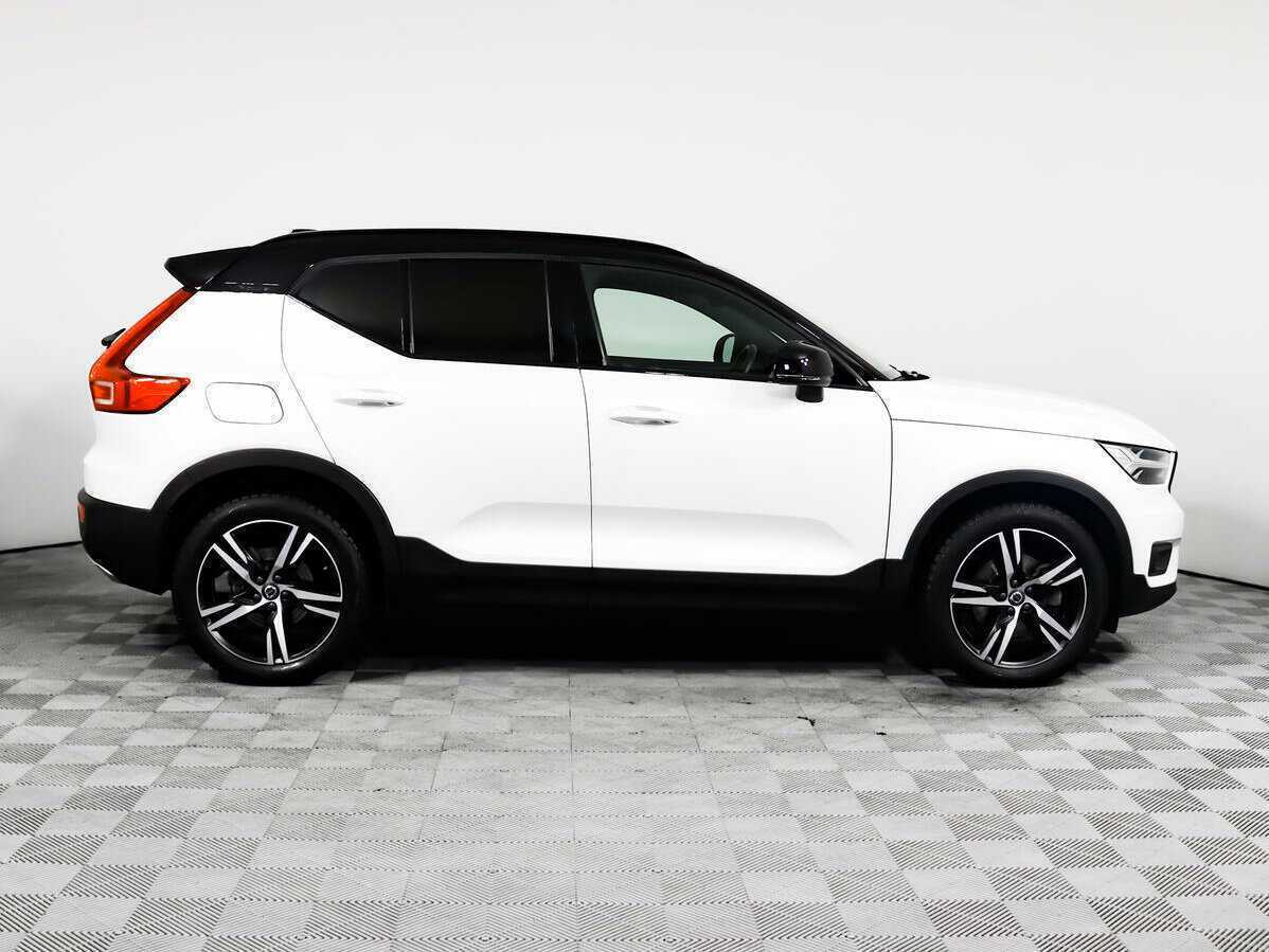 Купить Volvo XC40, 2020, 47 344 км, фото №3
