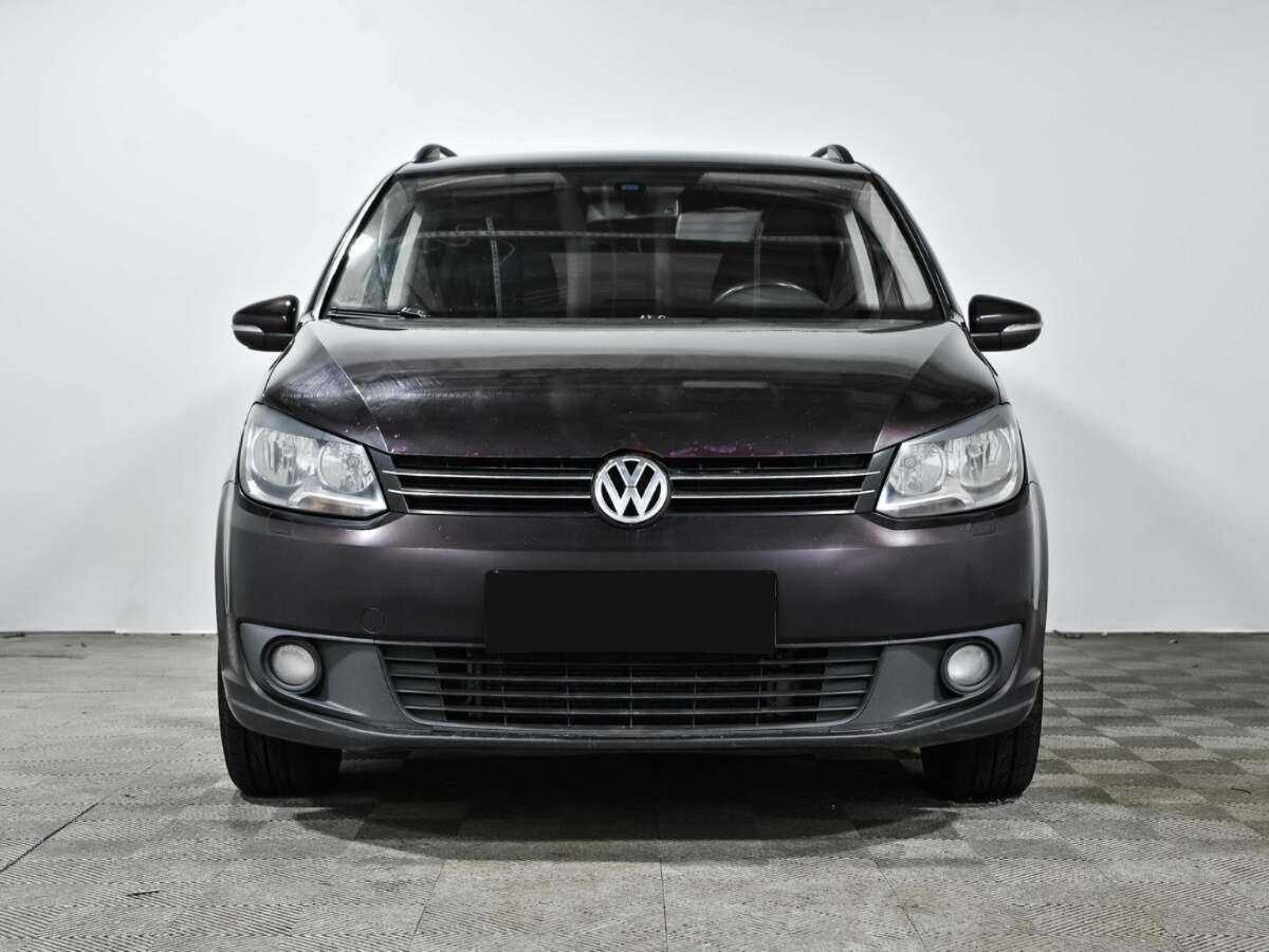 Купить Volkswagen Touran, 2013, 205 281 км, фото №2