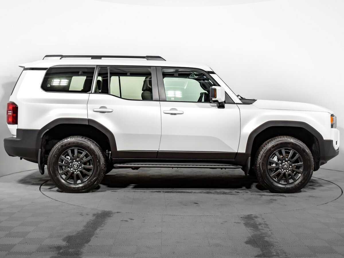 Купить Toyota Land Cruiser Prado, 2024, 53 км, фото №4