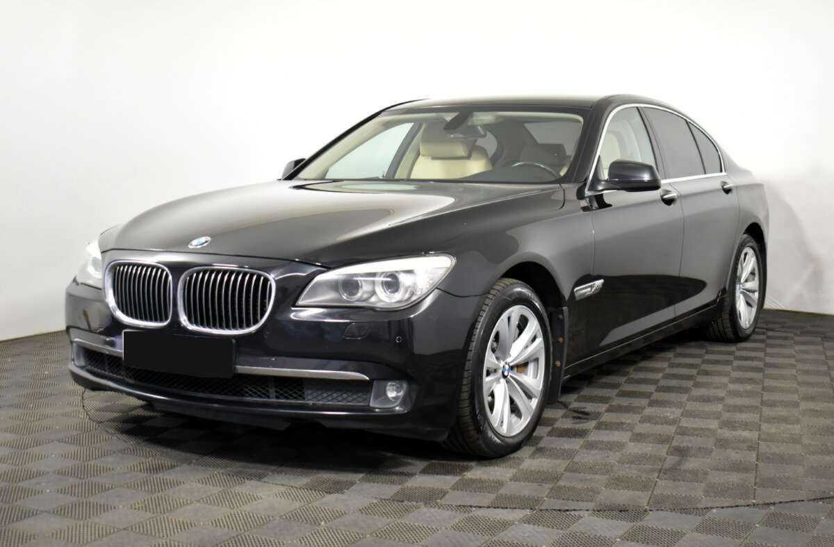 Купить BMW 7 серии 750i xDrive, 2012, 140 000 км, фото №1