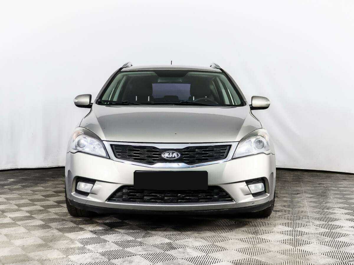 Купить Kia Ceed, 2010, 185 881 км, фото №2