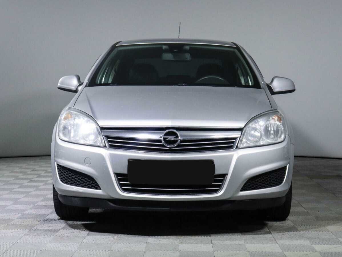 Купить Opel Astra, 2011, 134 359 км, фото №2