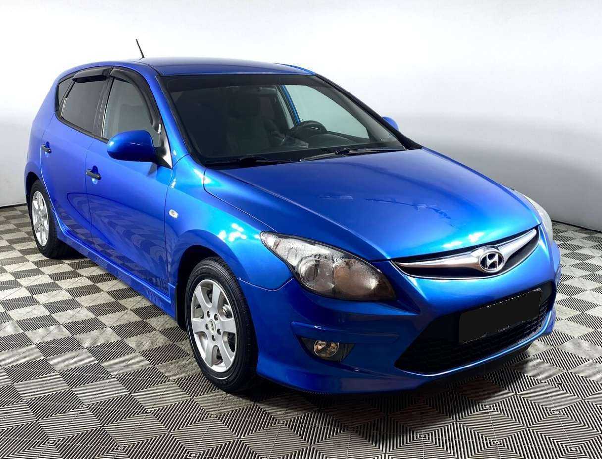 Купить Hyundai i30, 2010, 164 000 км, фото №2