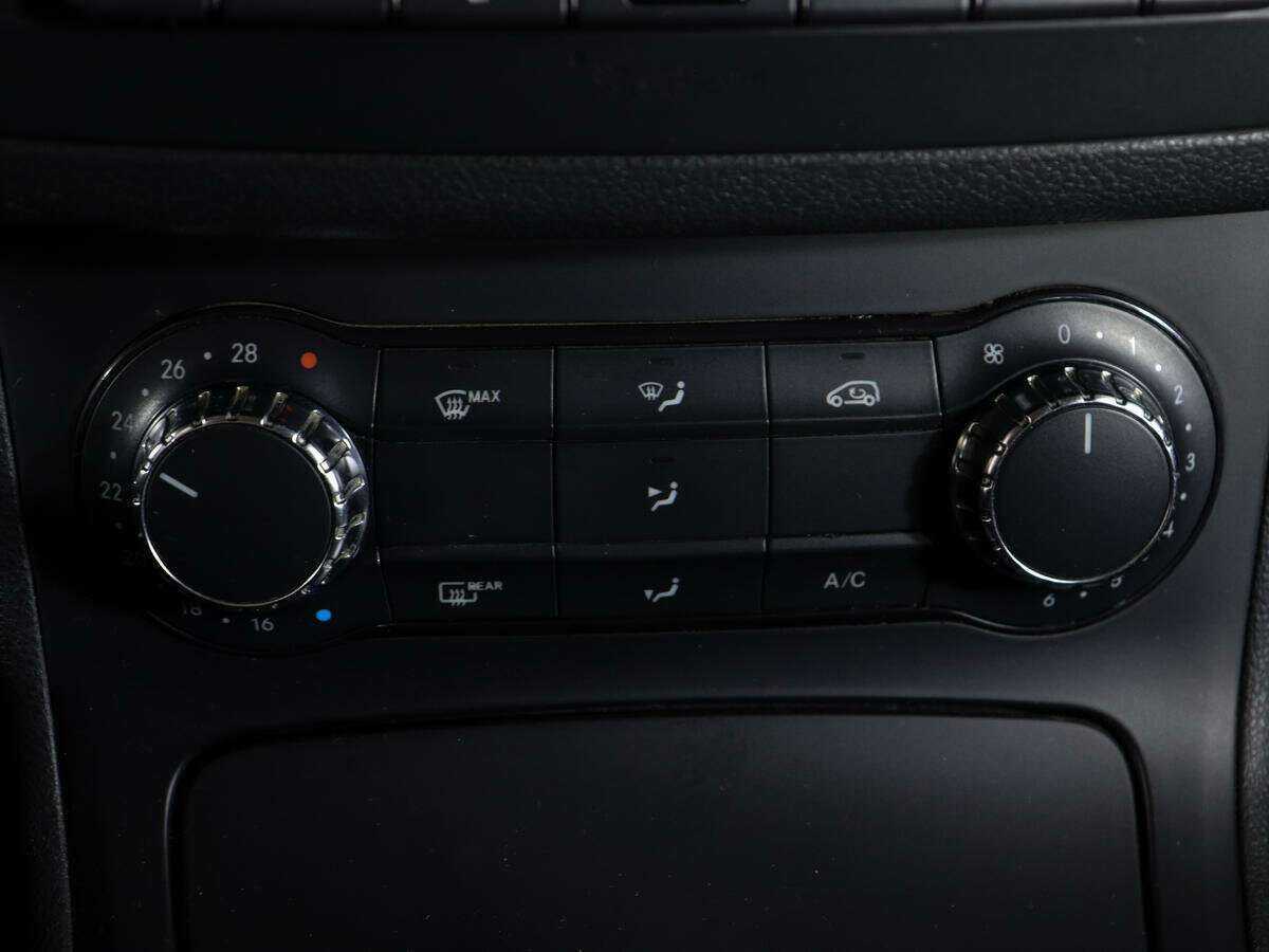 Купить Mercedes-Benz B-Класс 200, 2012, 115 980 км, фото №19