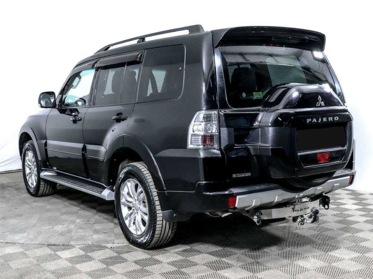 Купить Mitsubishi Pajero, 2018, 150 231 км, фото №3