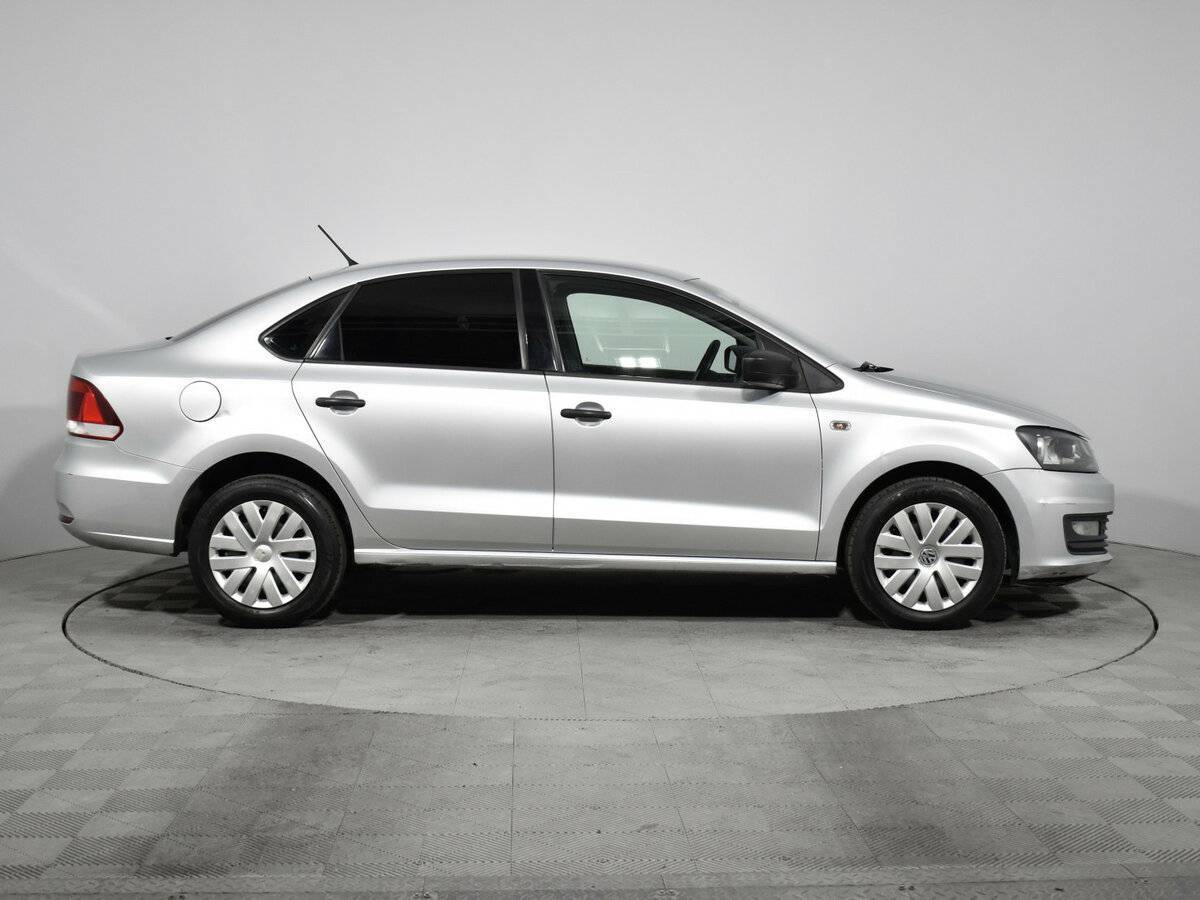 Купить Volkswagen Polo, 2016, 200 737 км, фото №4