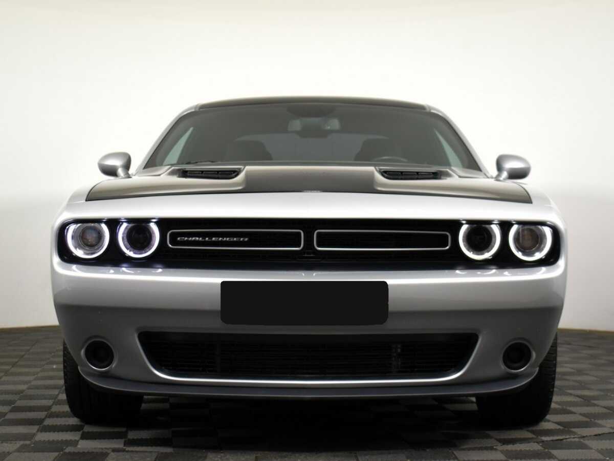 Купить Dodge Challenger, 2020, 18 000 км, фото №2
