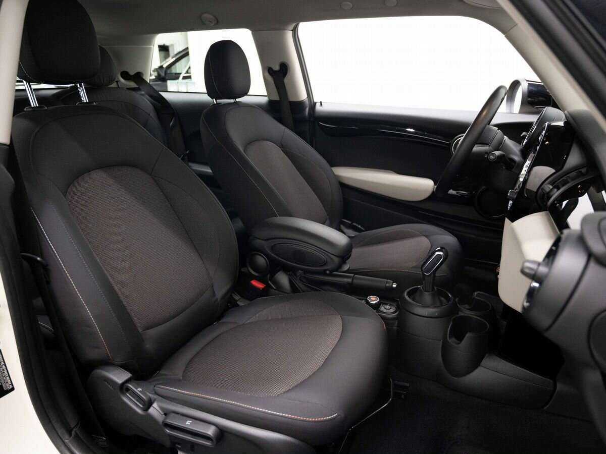 Купить Mini Hatch Cooper, 2019, 92 123 км, фото №11