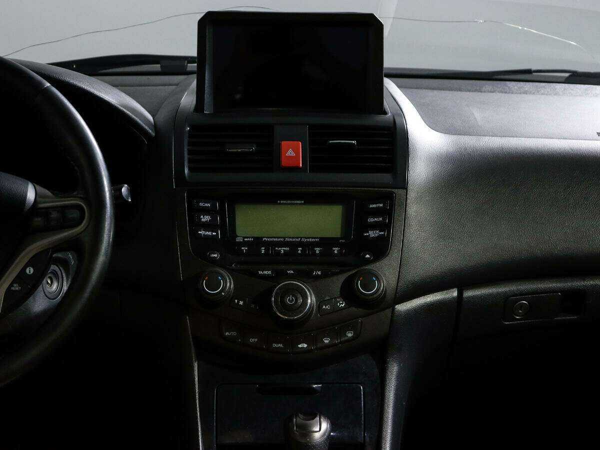 Купить Honda Accord, 2004, 374 809 км, фото №11
