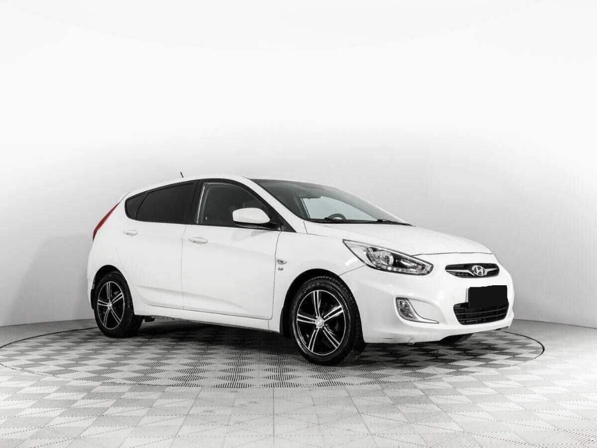Купить Hyundai Solaris, 2014, 107 300 км, фото №3
